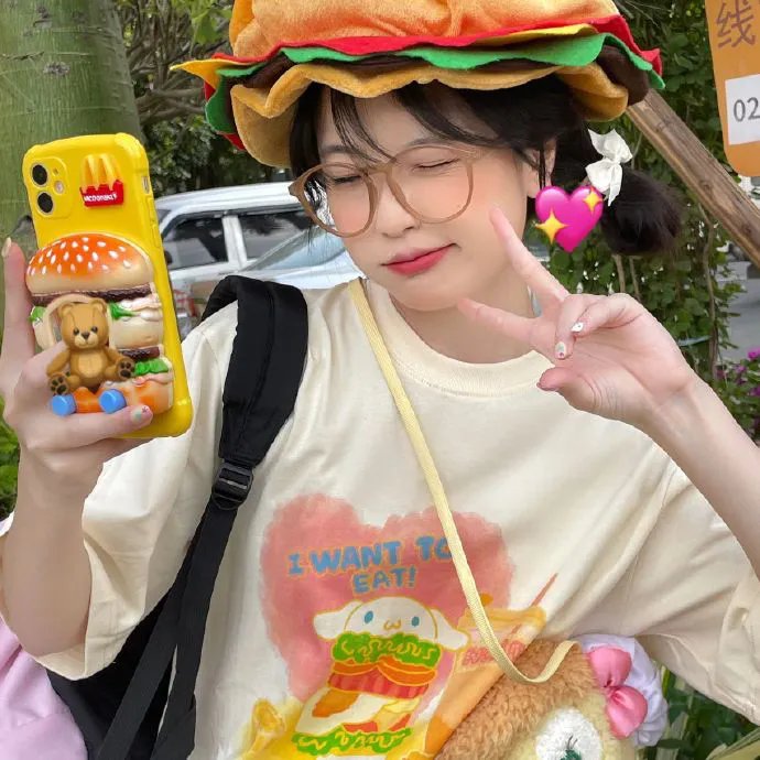 北极百货的秋乃小姐